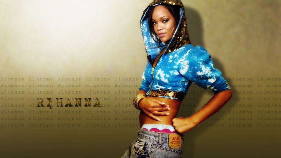 Rihanna 18